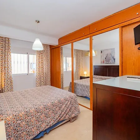 Cubo's Tejares Appartement